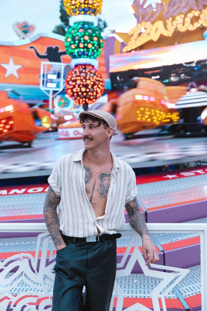 Youthful charm and urban flair meet in this modern flat cap ensemble.